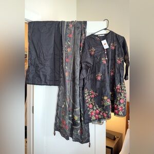 Pakistani designer Khaadi kameez trouser dupatta